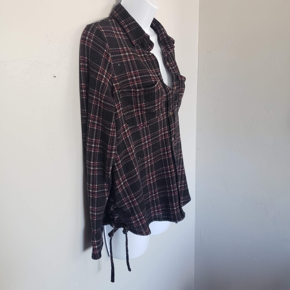 Daytrip Small Black Plaid Long Sleeve Shirt Lace Up Sides Pink White Soft Top - Picture 4 of 10
